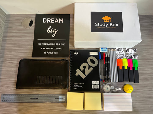 Standard (Preorder only!)